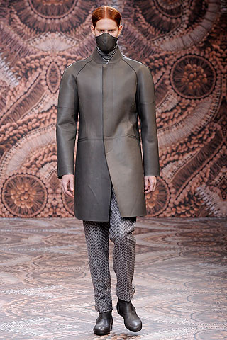 Alexander McQueen / - 2010-2011